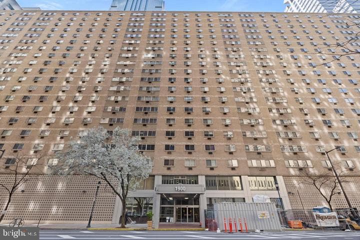 1900 John F Kennedy Boulevard #822 photo 19
