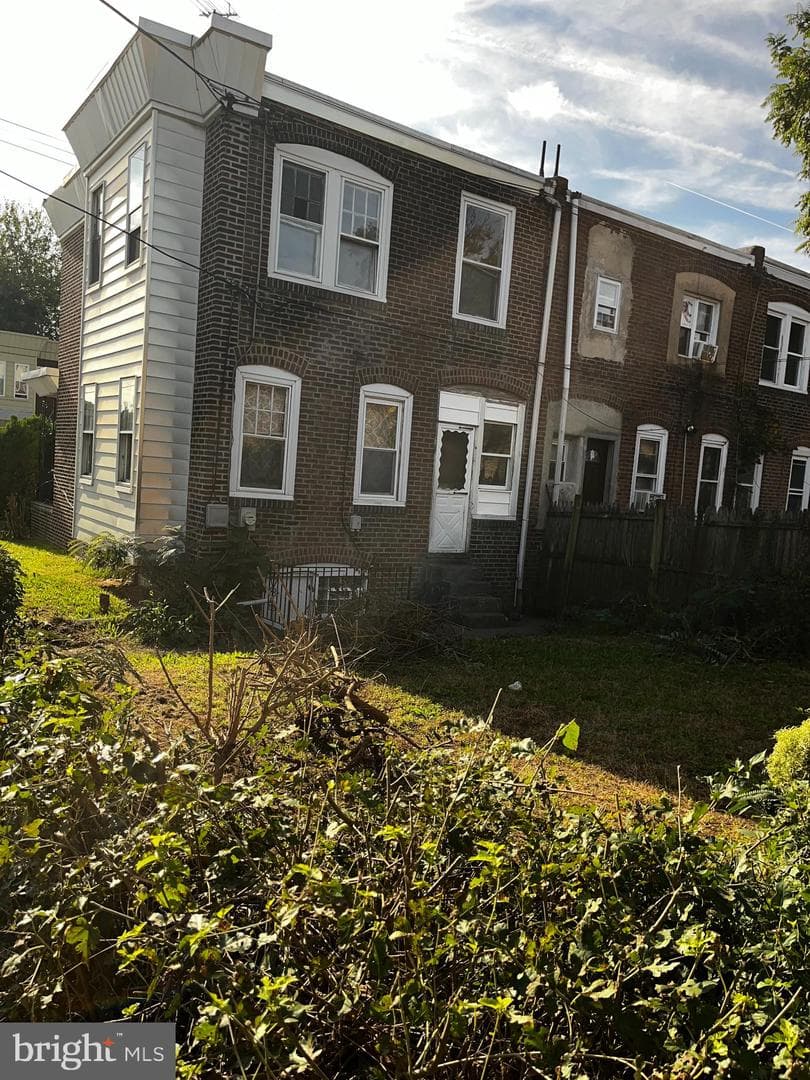 4952 Charles Street photo 20