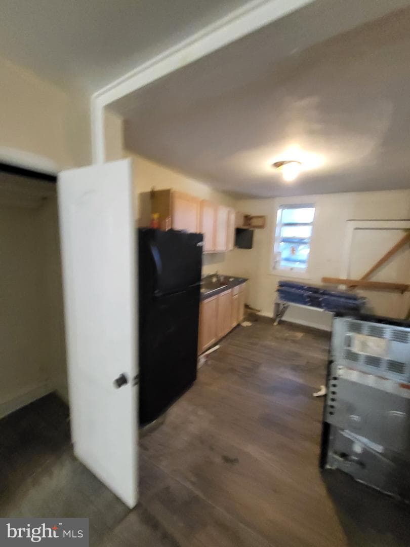 5855 Windsor Avenue photo 3