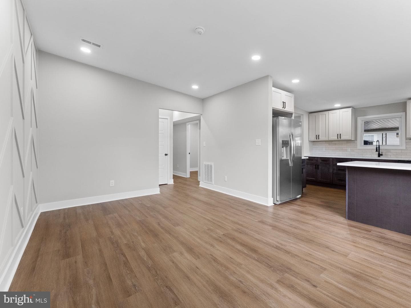 9314 Trout Road photo 7