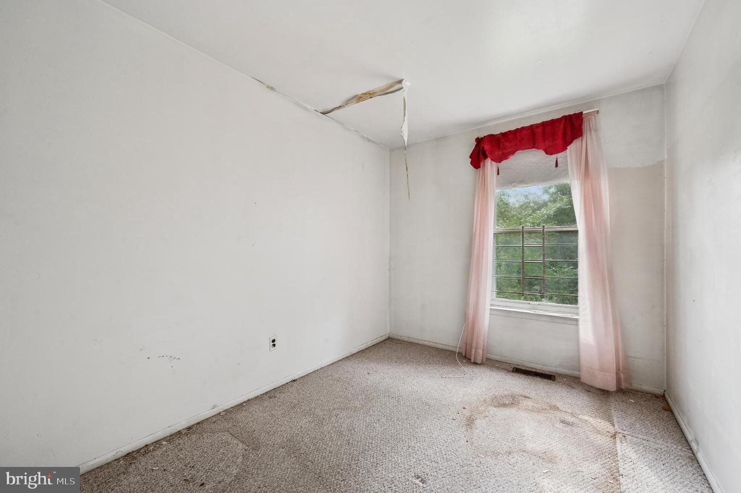 2712 Phillips Terrace photo 10