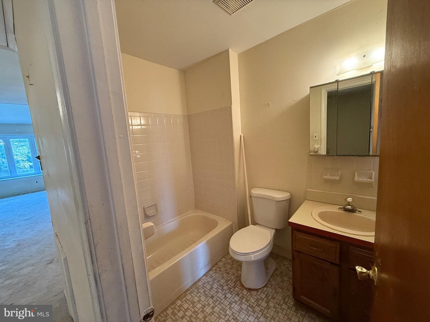 12704 Knights Road photo 13