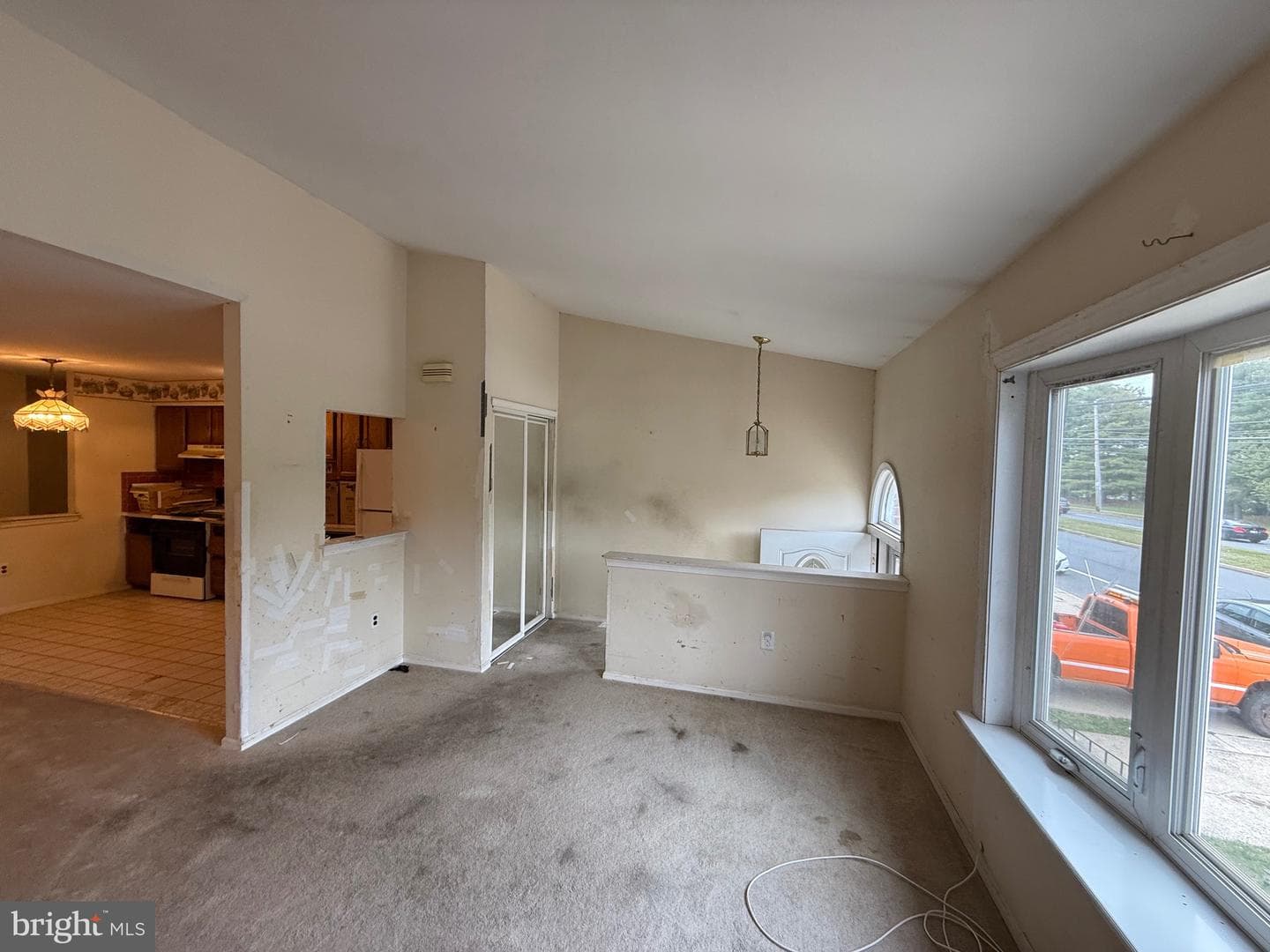 12704 Knights Road photo 4