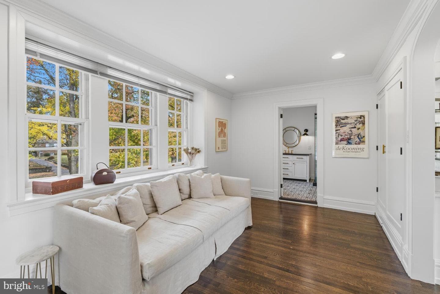 1012 W Cliveden Street photo 30