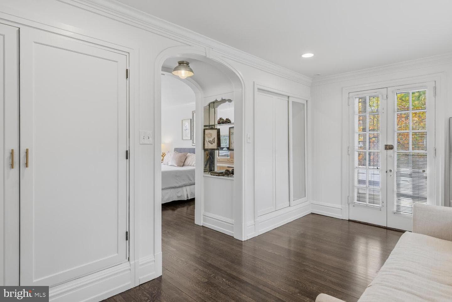 1012 W Cliveden Street photo 32