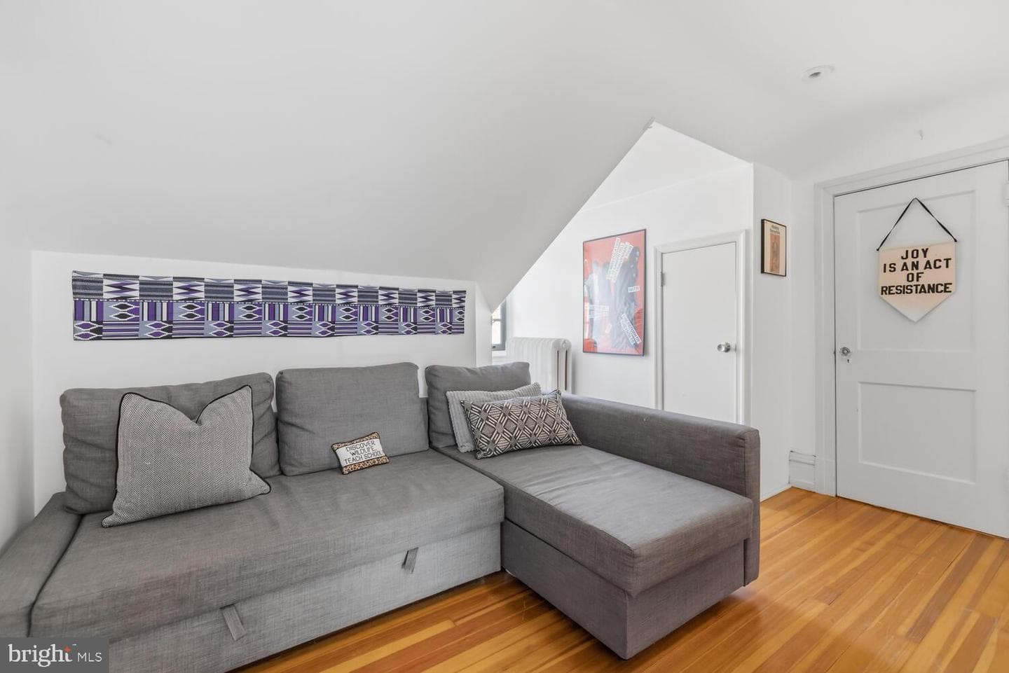 1012 W Cliveden Street photo 38