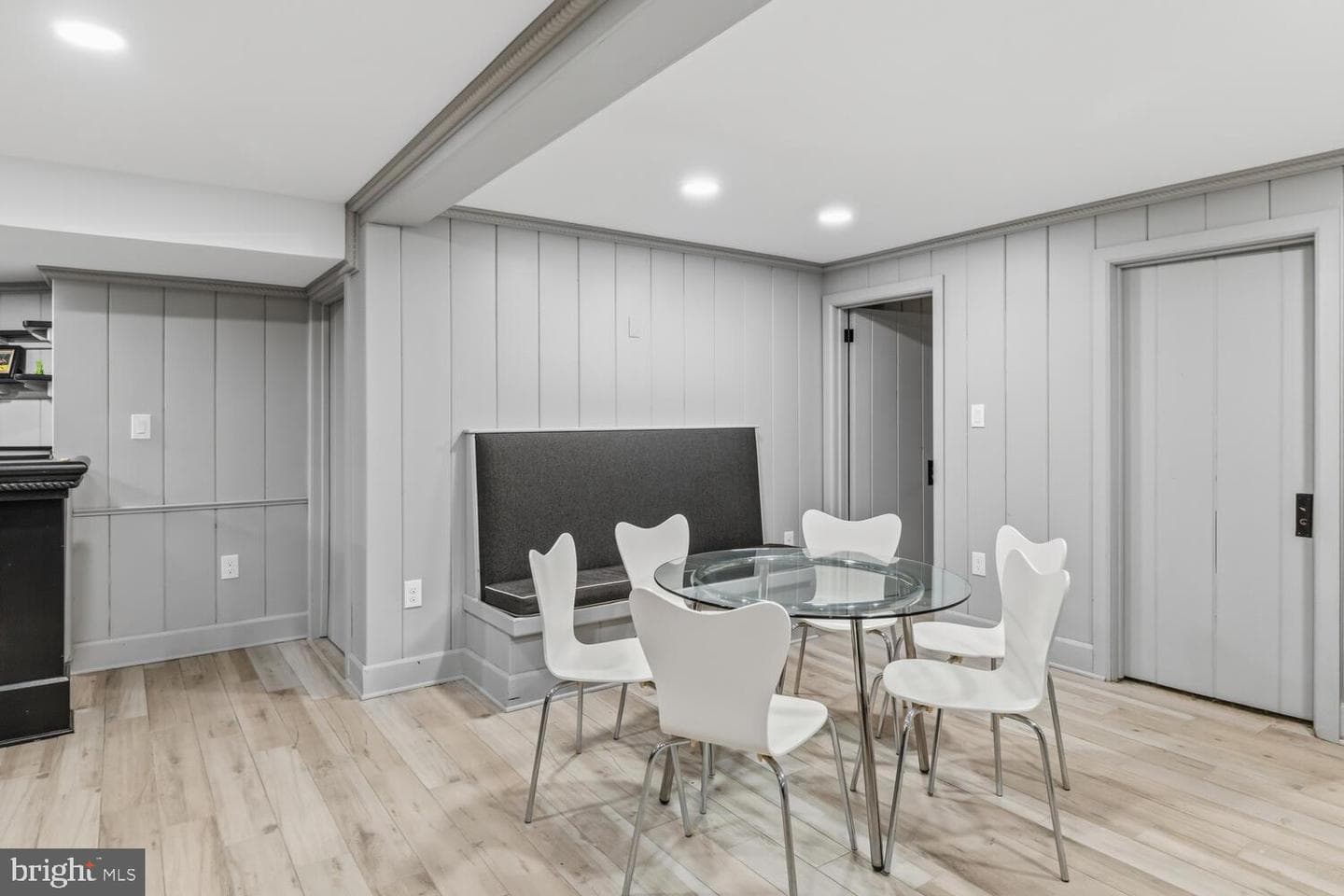 1012 W Cliveden Street photo 43