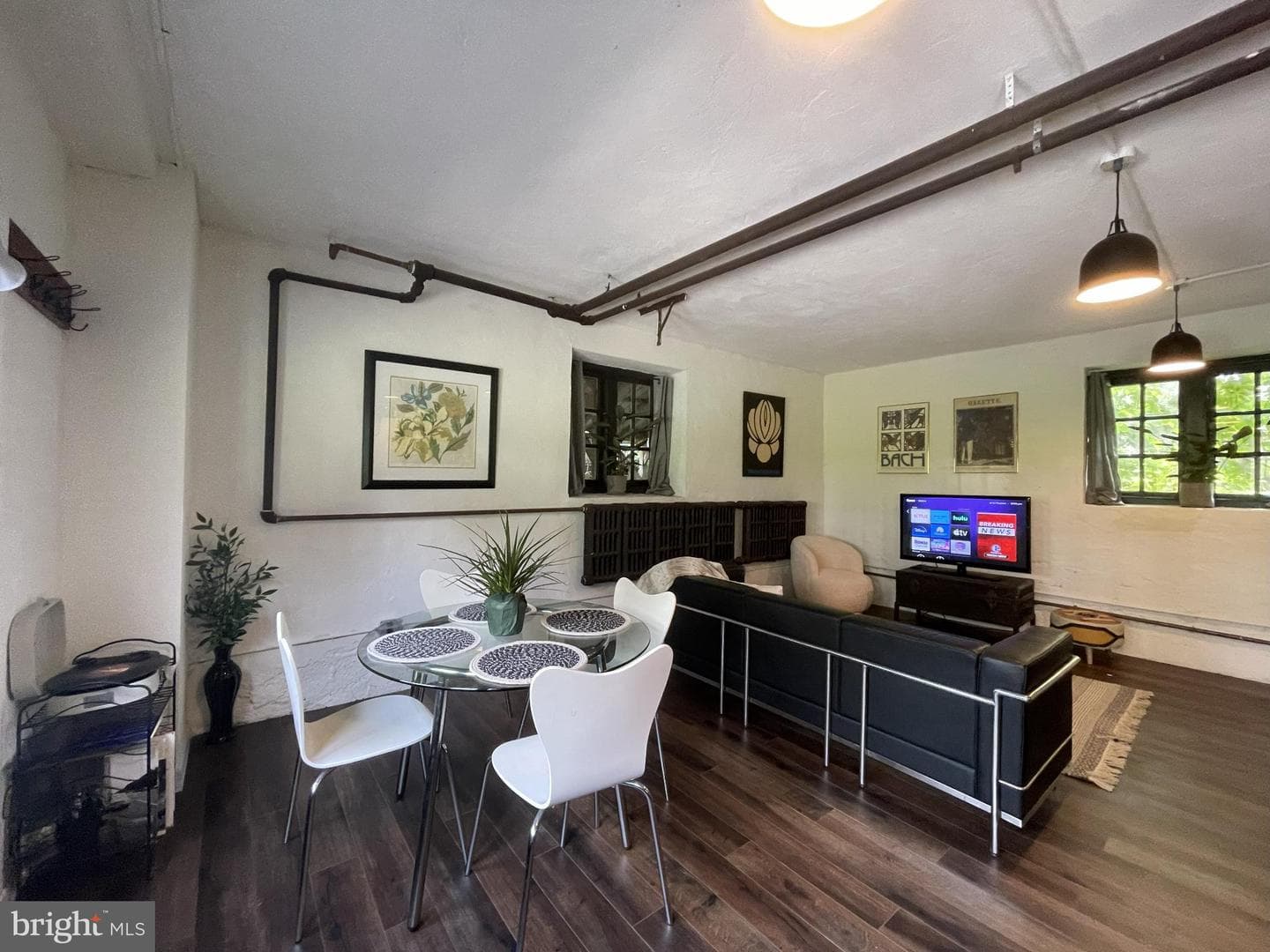 1012 W Cliveden Street photo 48