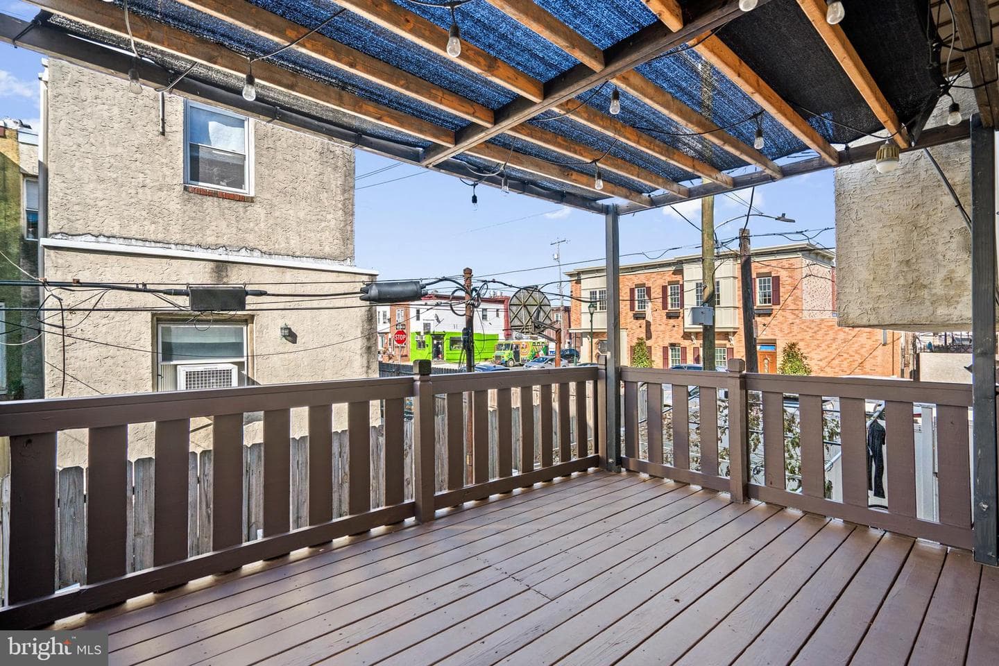 2402 S Lee Street photo 10