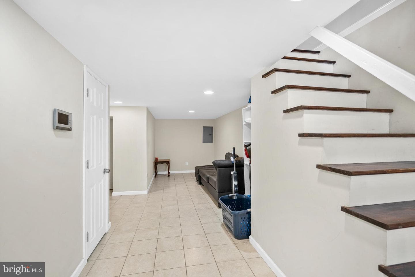 2402 S Lee Street photo 17