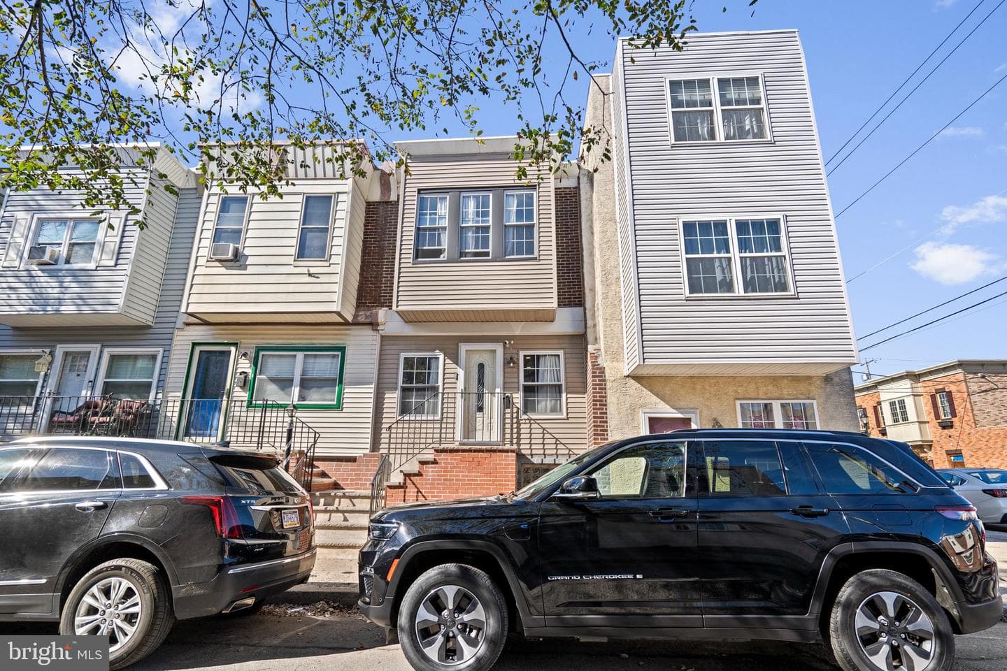 2402 S Lee Street photo 20