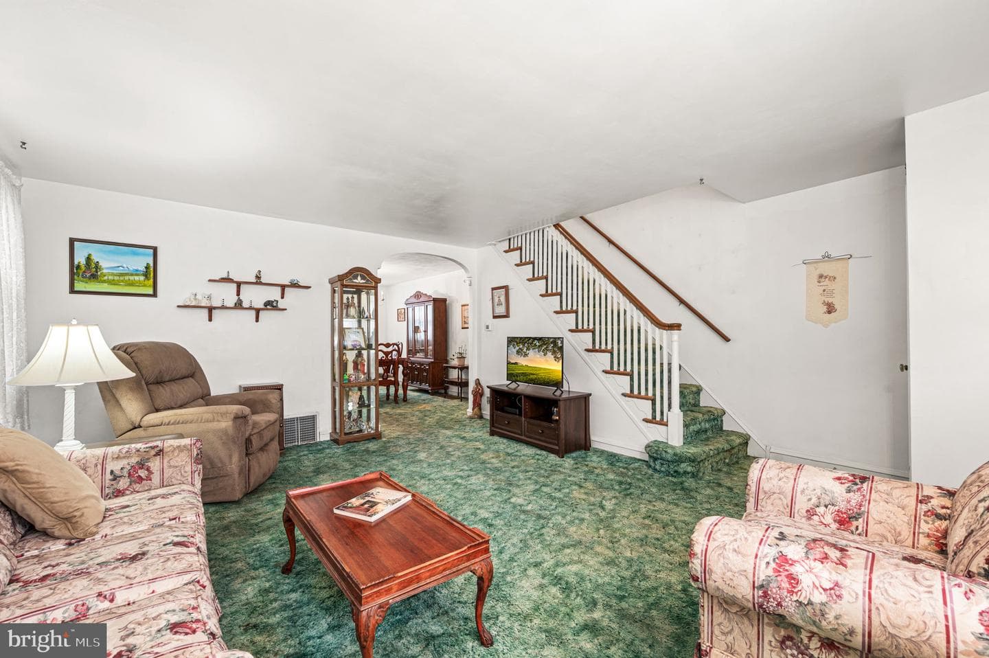 1805 Faunce Street photo 3