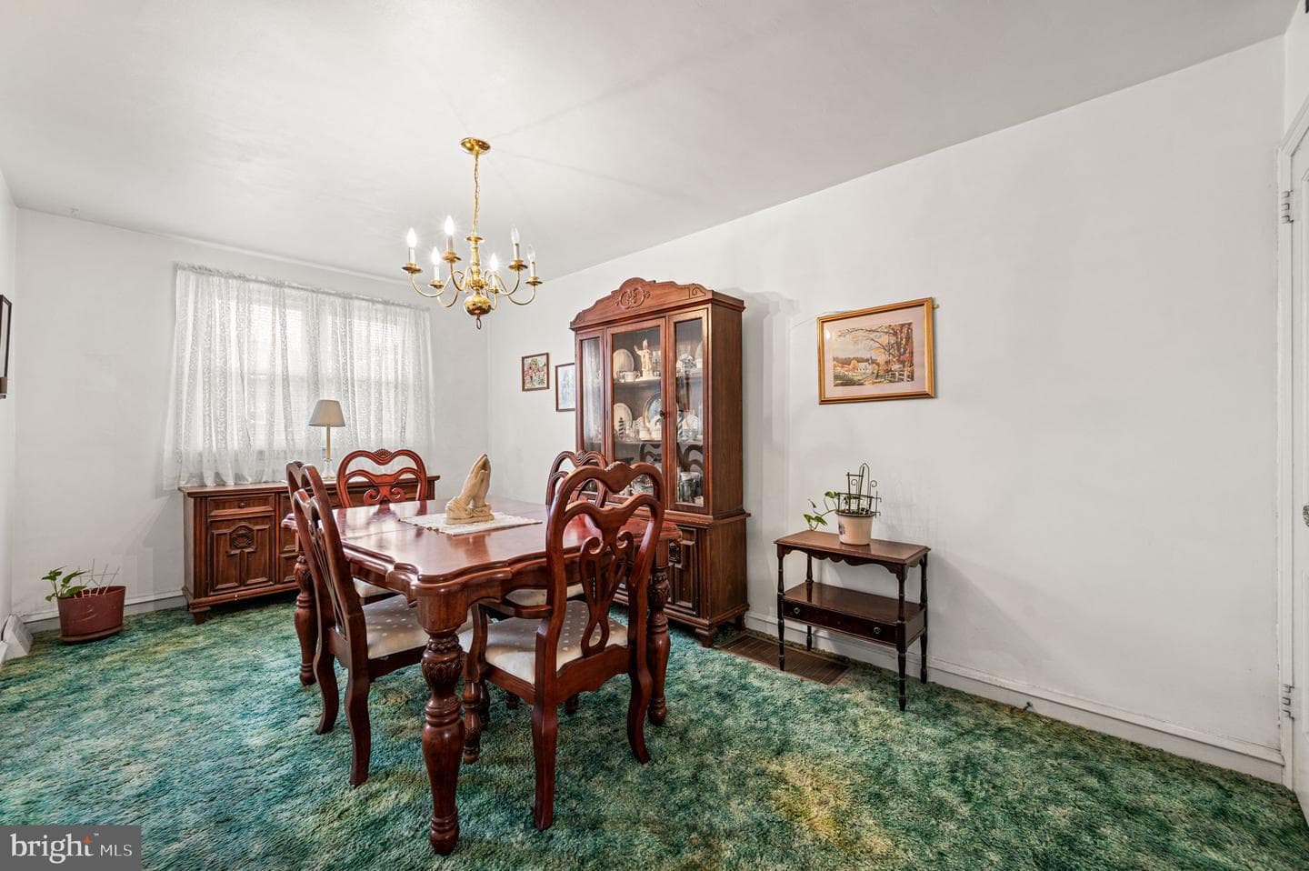 1805 Faunce Street photo 5