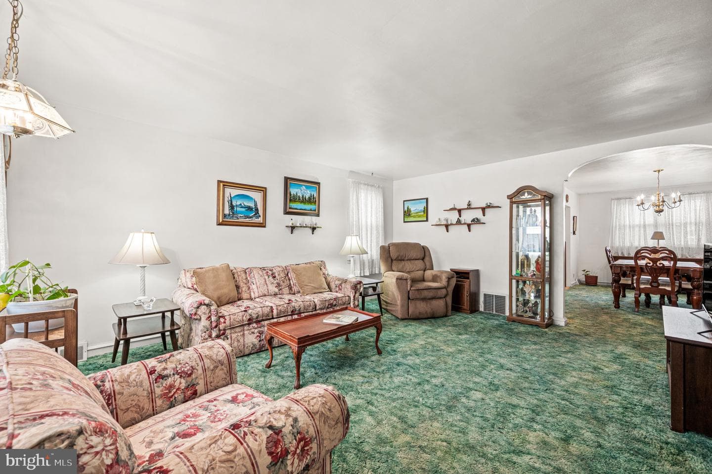 1805 Faunce Street photo 8
