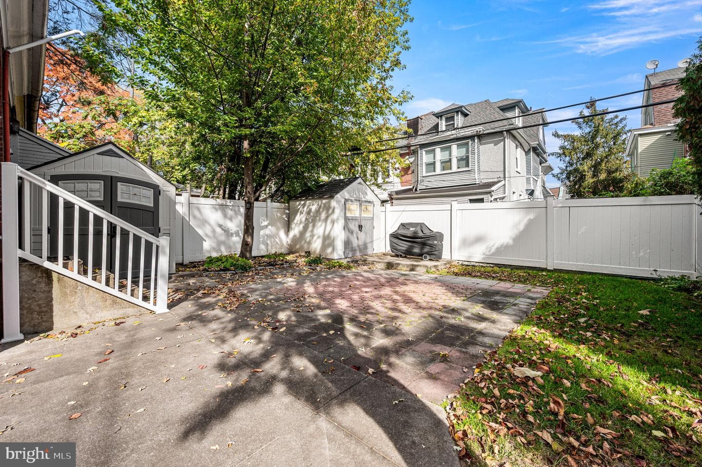 5113 Pulaski Avenue photo 31