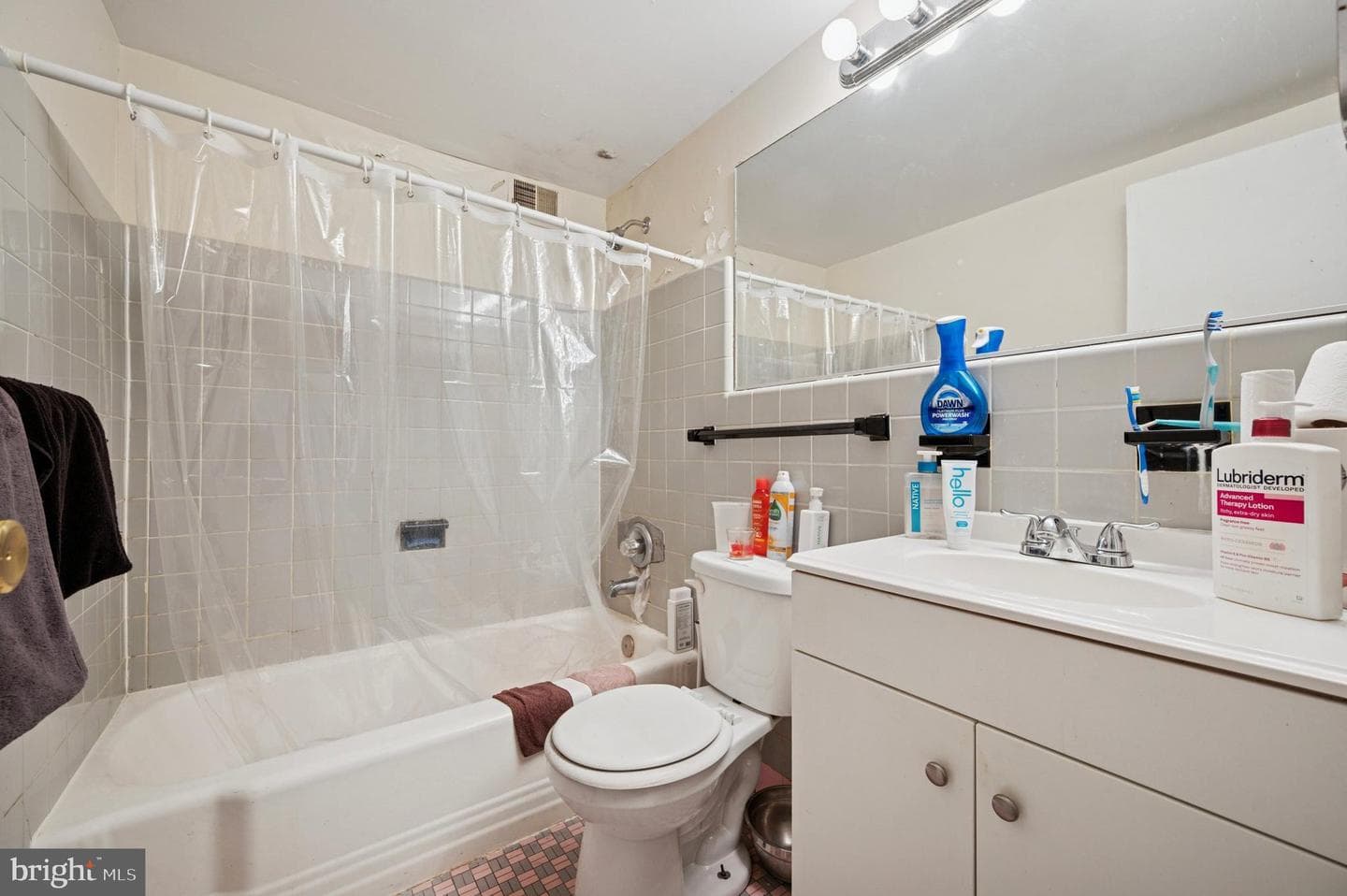 2101 Chestnut Street #502 photo 10