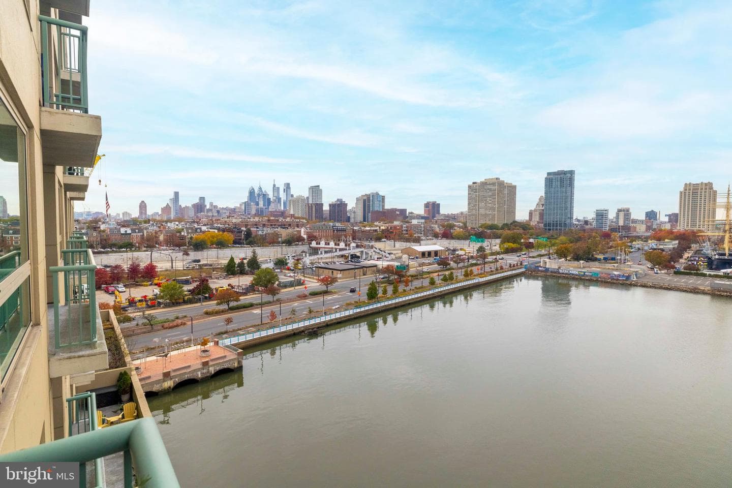 717 S Columbus Boulevard #707 photo 32