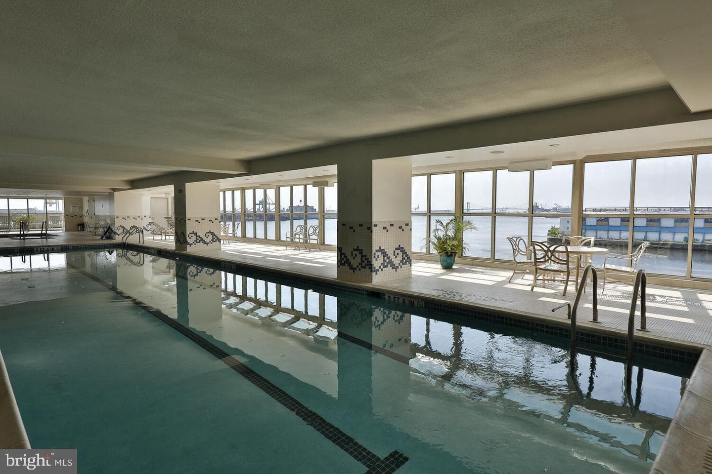 717 S Columbus Boulevard #707 photo 50