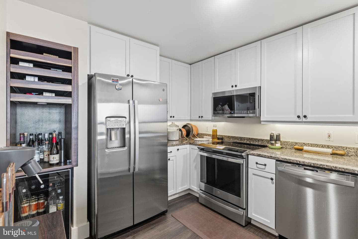717 S Columbus Boulevard #707 photo 9