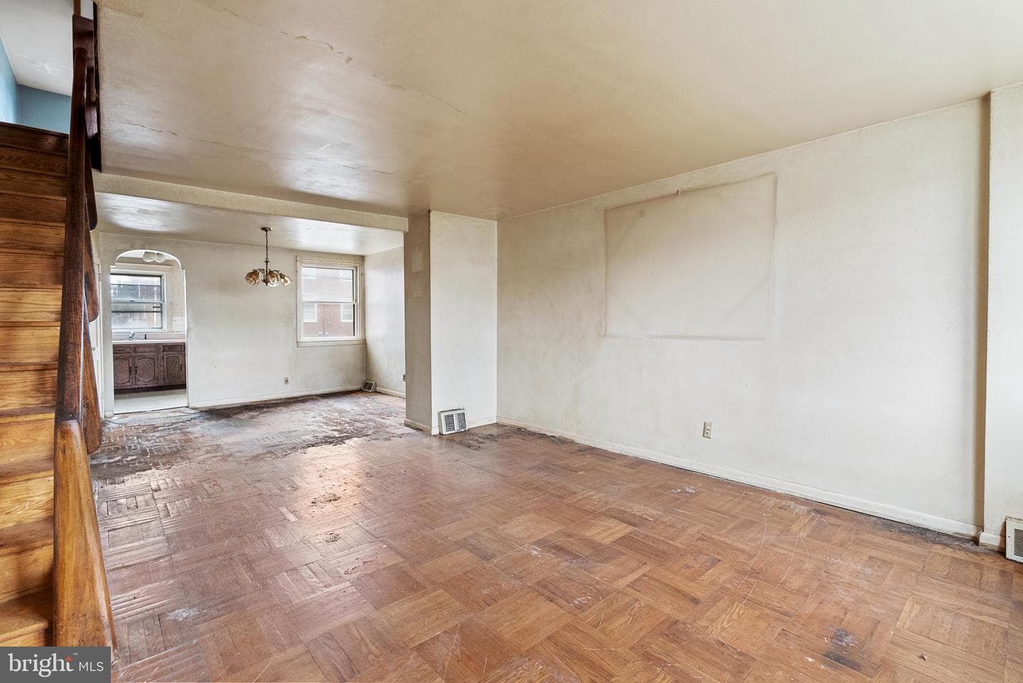 7213 Brous Avenue photo 7