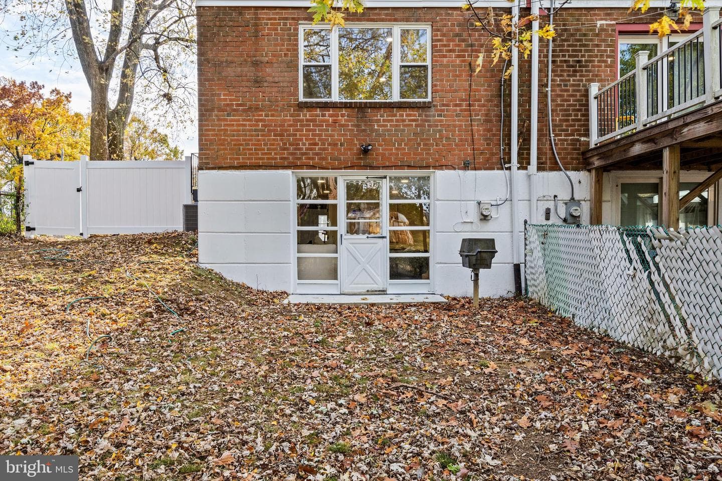 859 Selmer Road photo 39