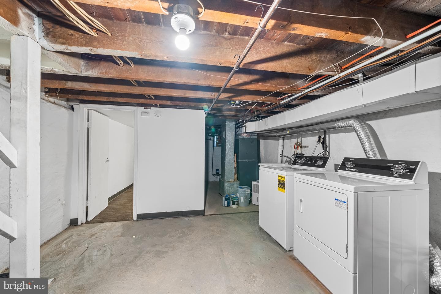618 Mcclellan Street photo 38