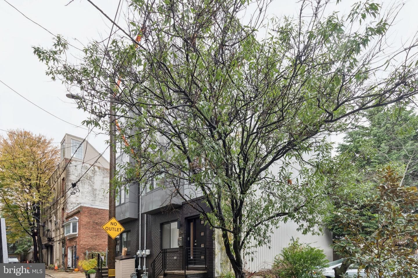 834 N Orkney Street photo 1
