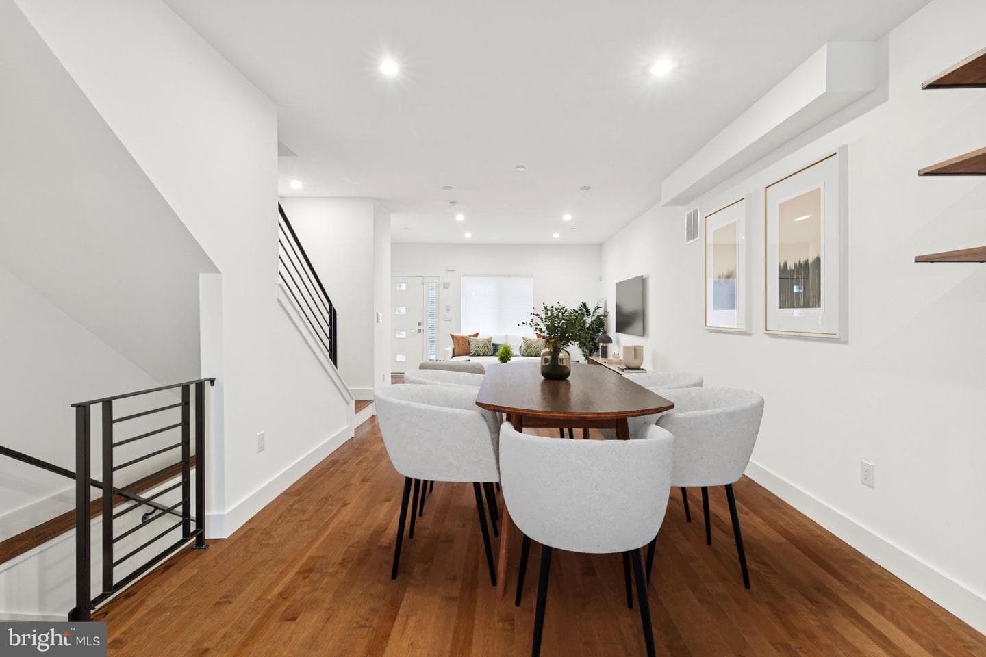 834 N Orkney Street photo 6