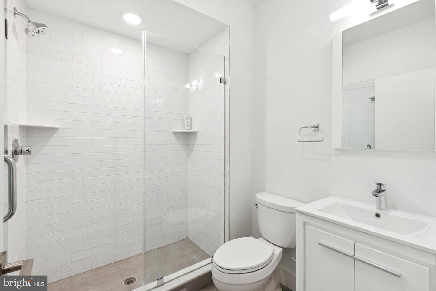 834 N Orkney Street photo 62
