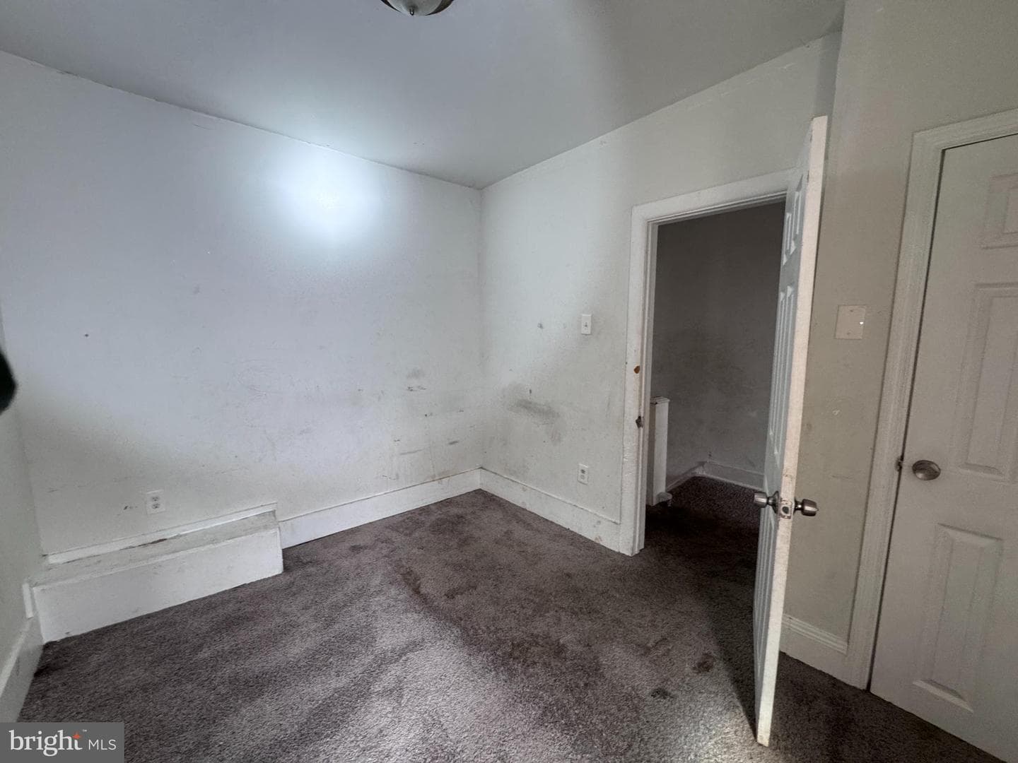 147 N Wanamaker Street photo 12