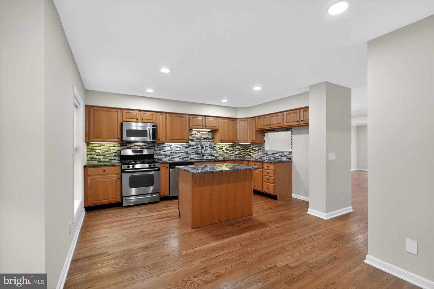 100 Parker Avenue #38 photo 15