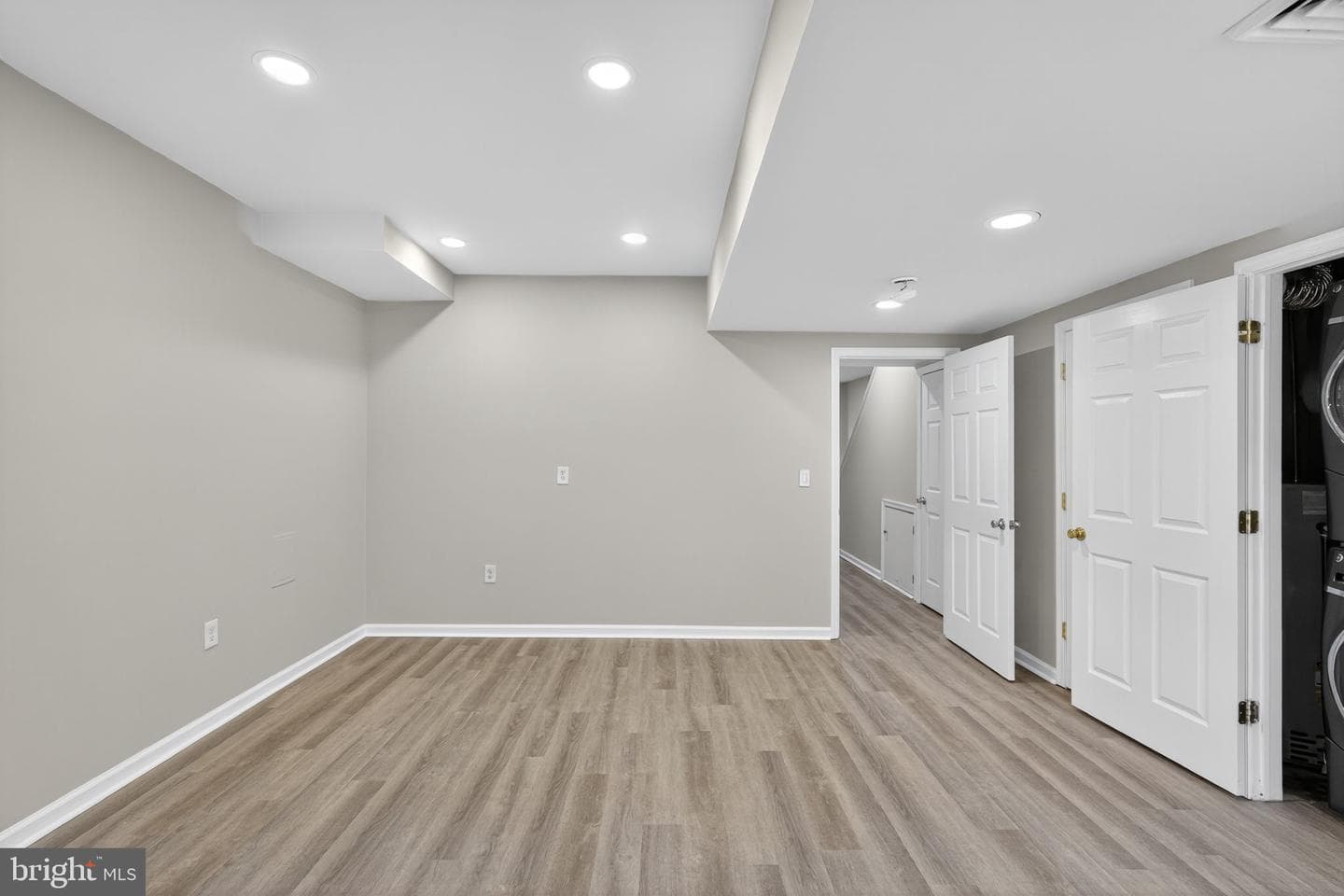 100 Parker Avenue #38 photo 23