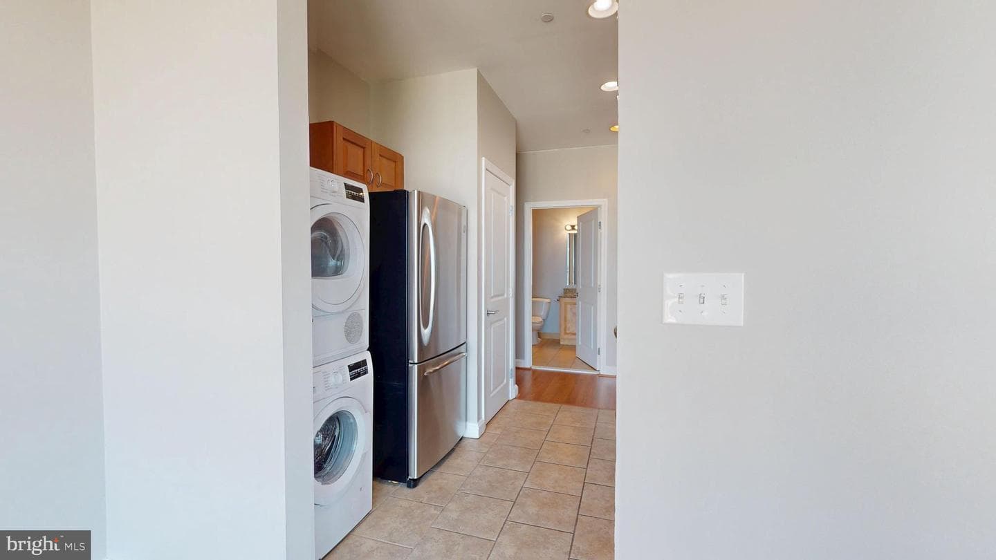 901 N Penn Street #r2404 photo 19