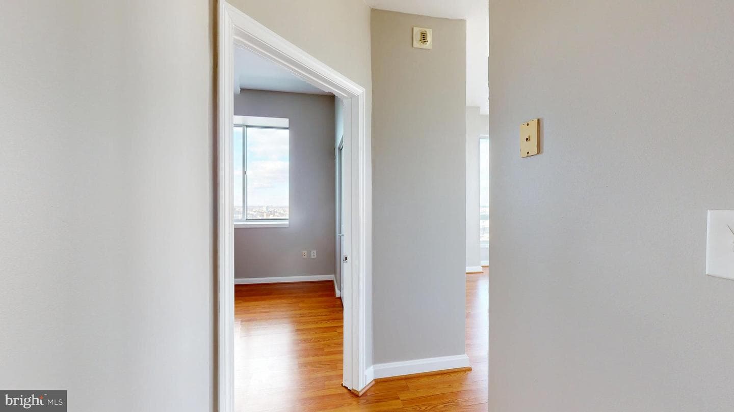 901 N Penn Street #r2404 photo 21