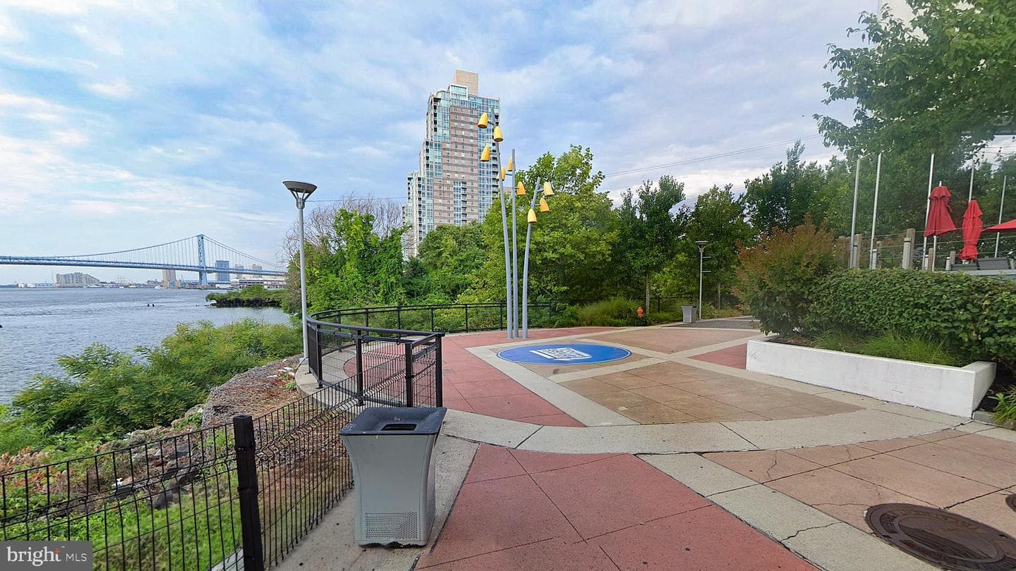 901 N Penn Street #r2404 photo 28