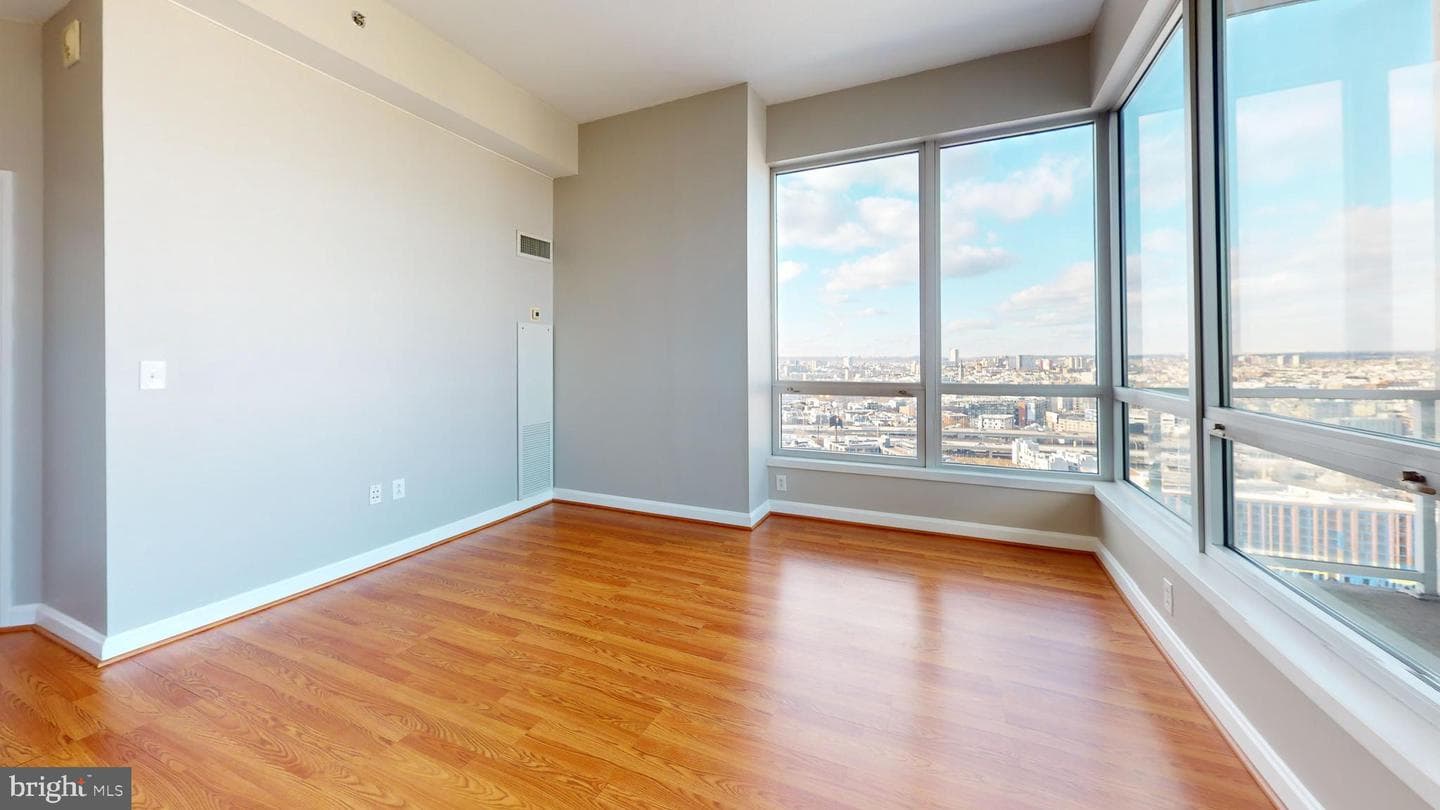 901 N Penn Street #r2404 photo 6