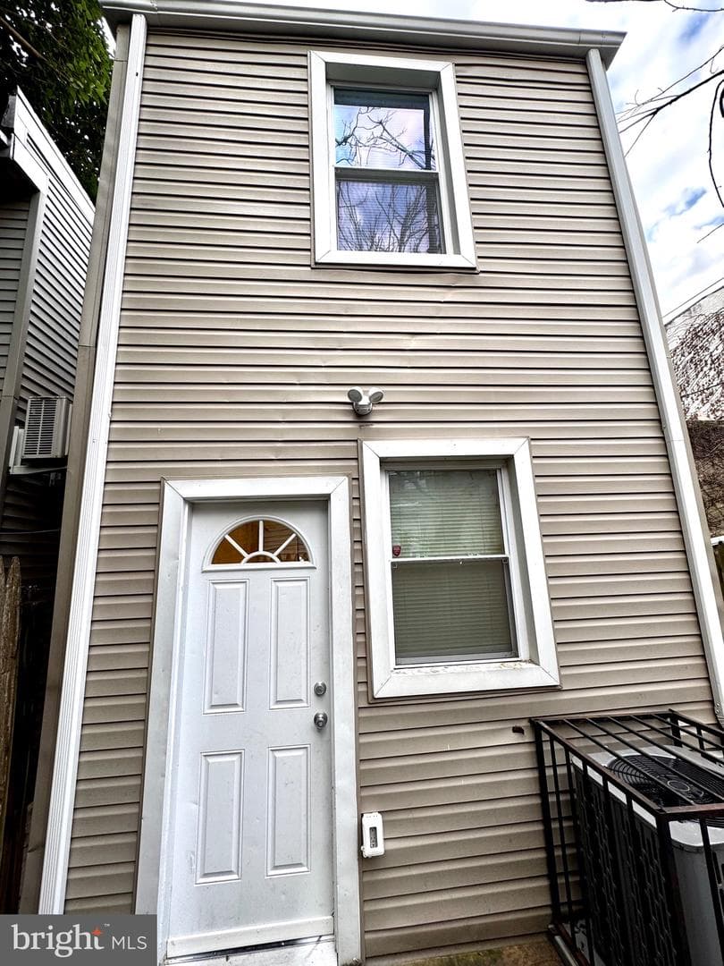 1945 Pierce Street photo 16