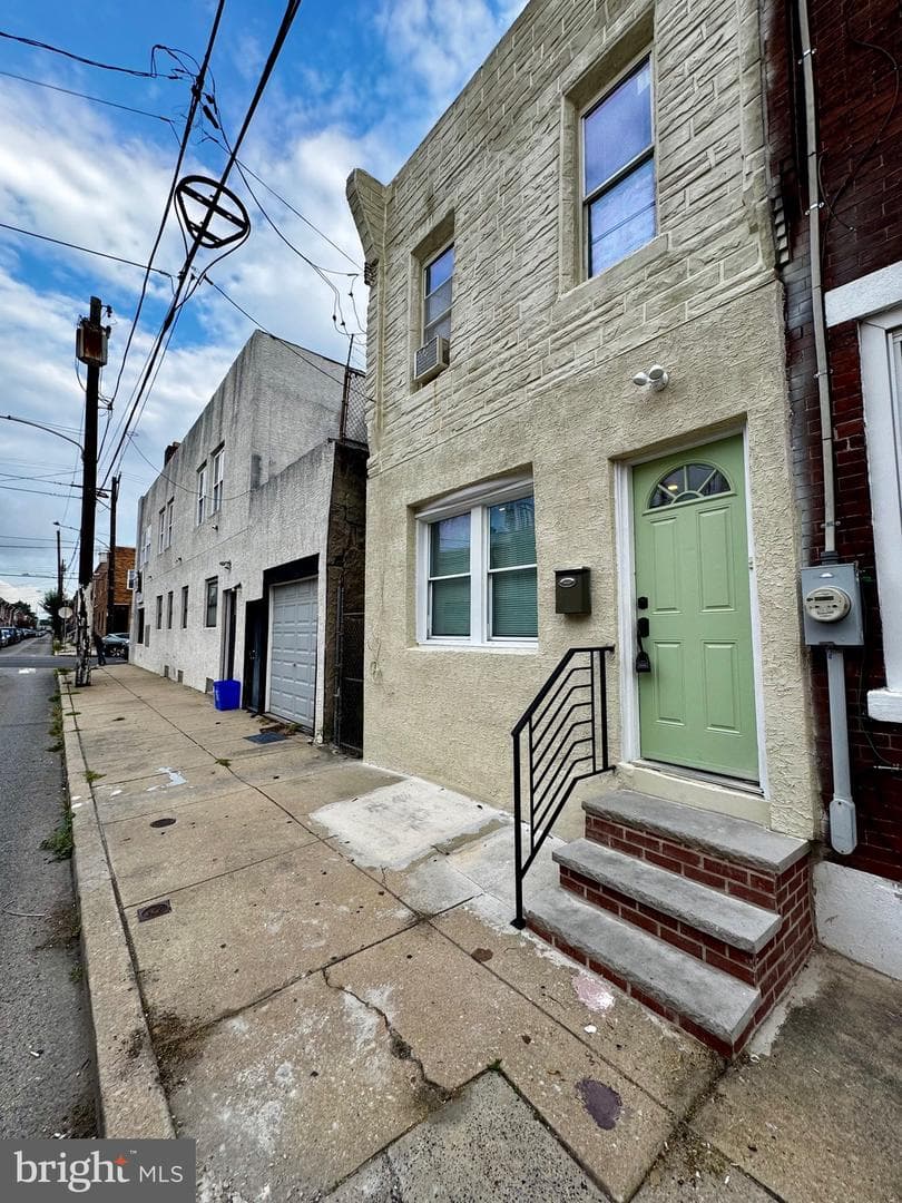 1945 Pierce Street photo 3
