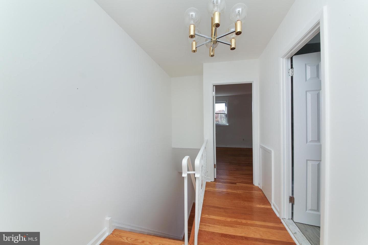 728 Kentwood Street photo 20