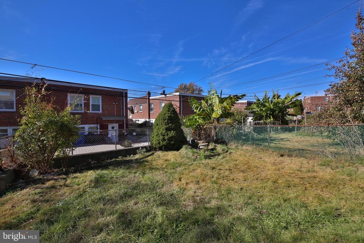 728 Kentwood Street photo 24