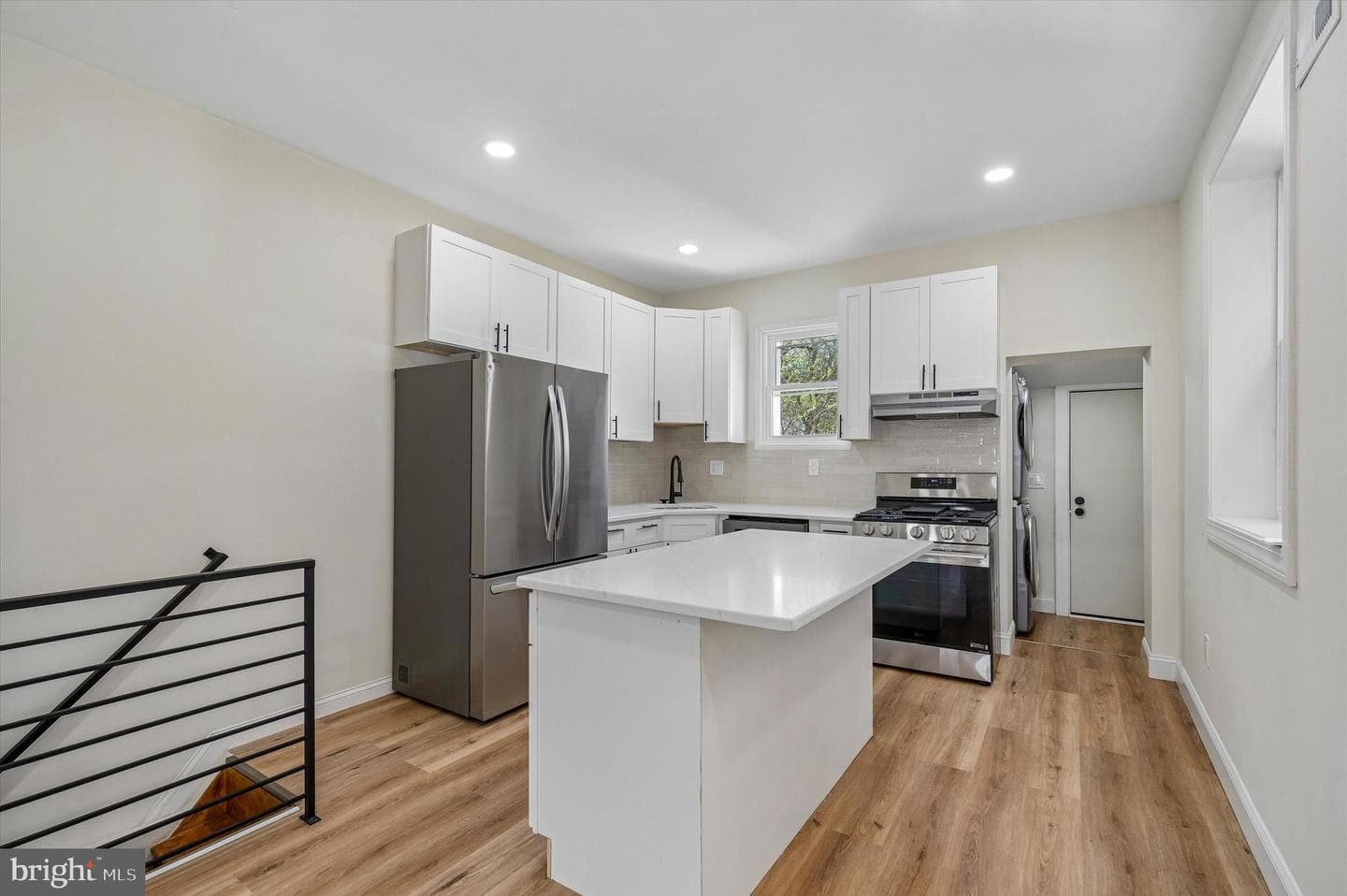 5612 Larchwood Avenue, Philadelphia