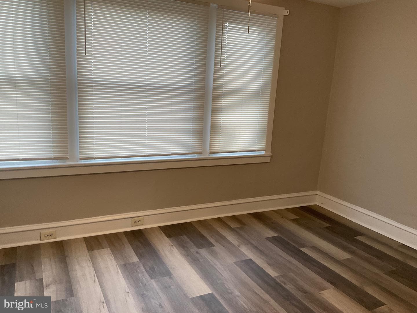 2511 S 62nd Street photo 9
