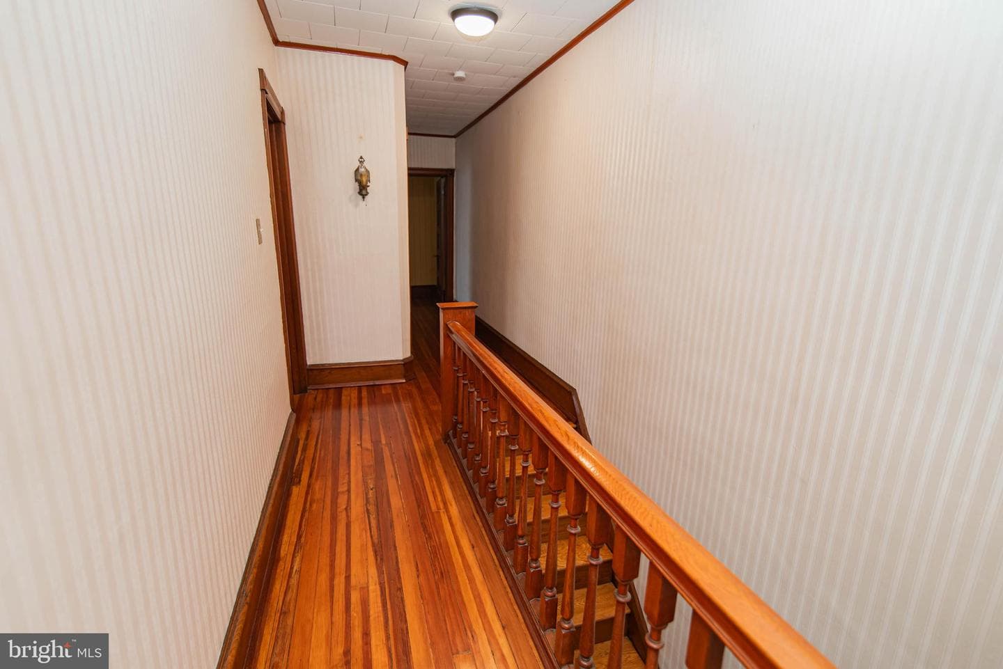 640 Levick Street photo 37