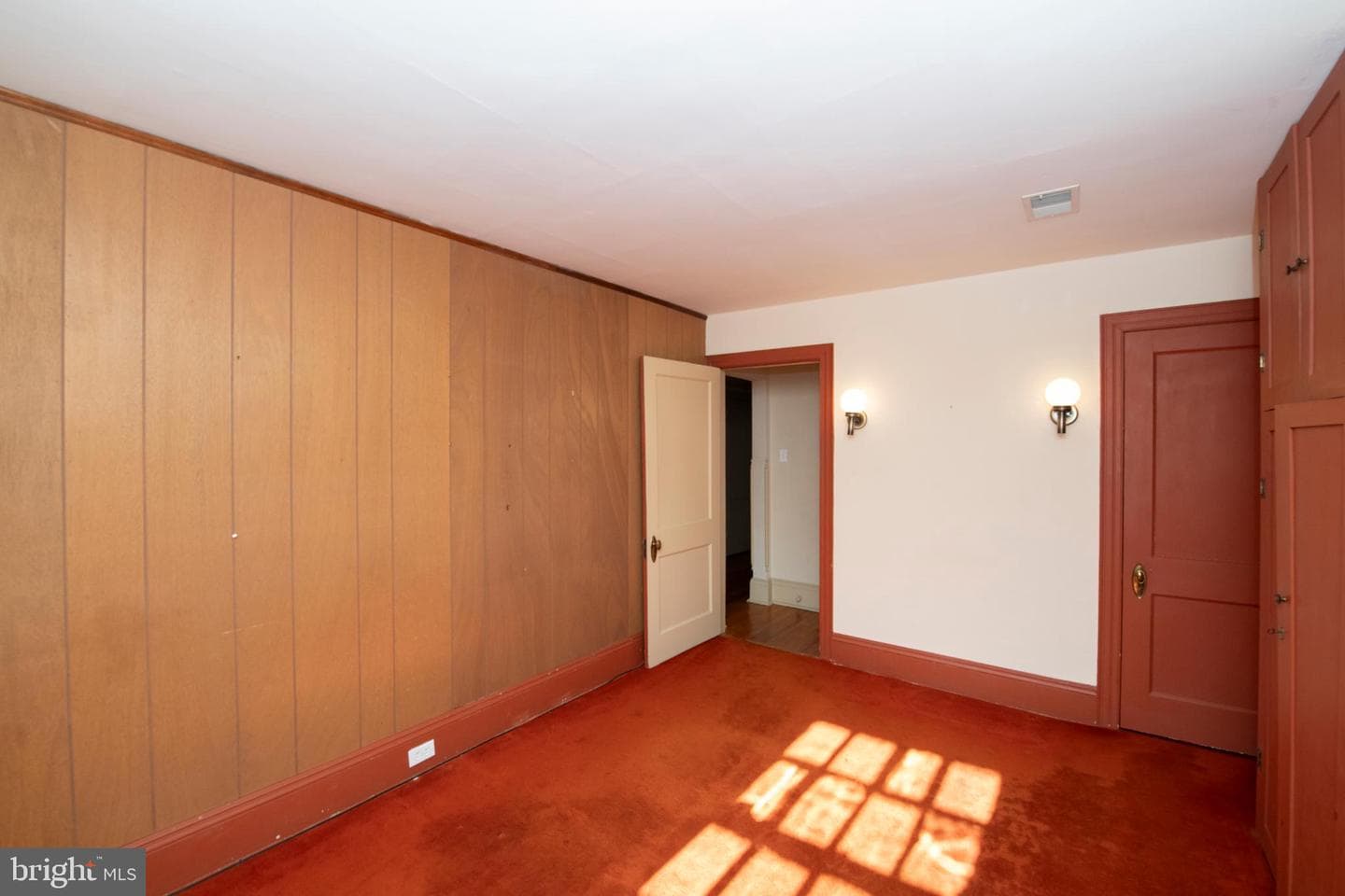 3122 W Penn Street photo 41