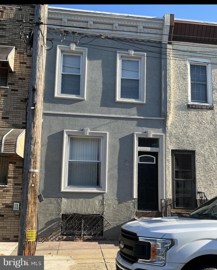 3167 E Thompson Street, Philadelphia