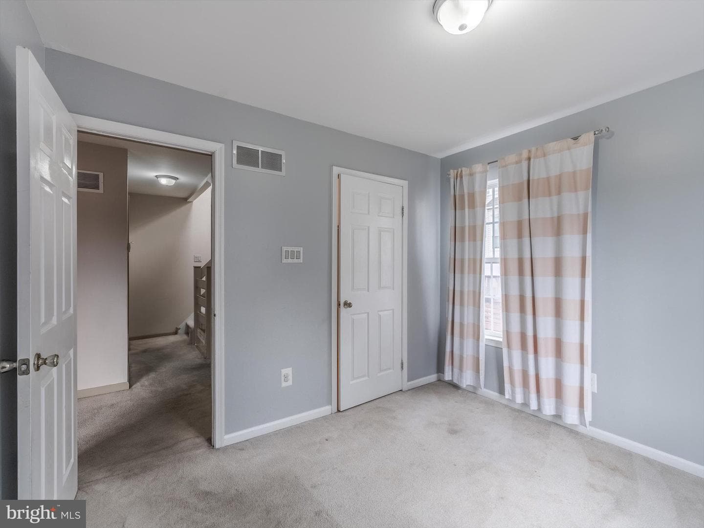 6710 Cinnamon Drive photo 27