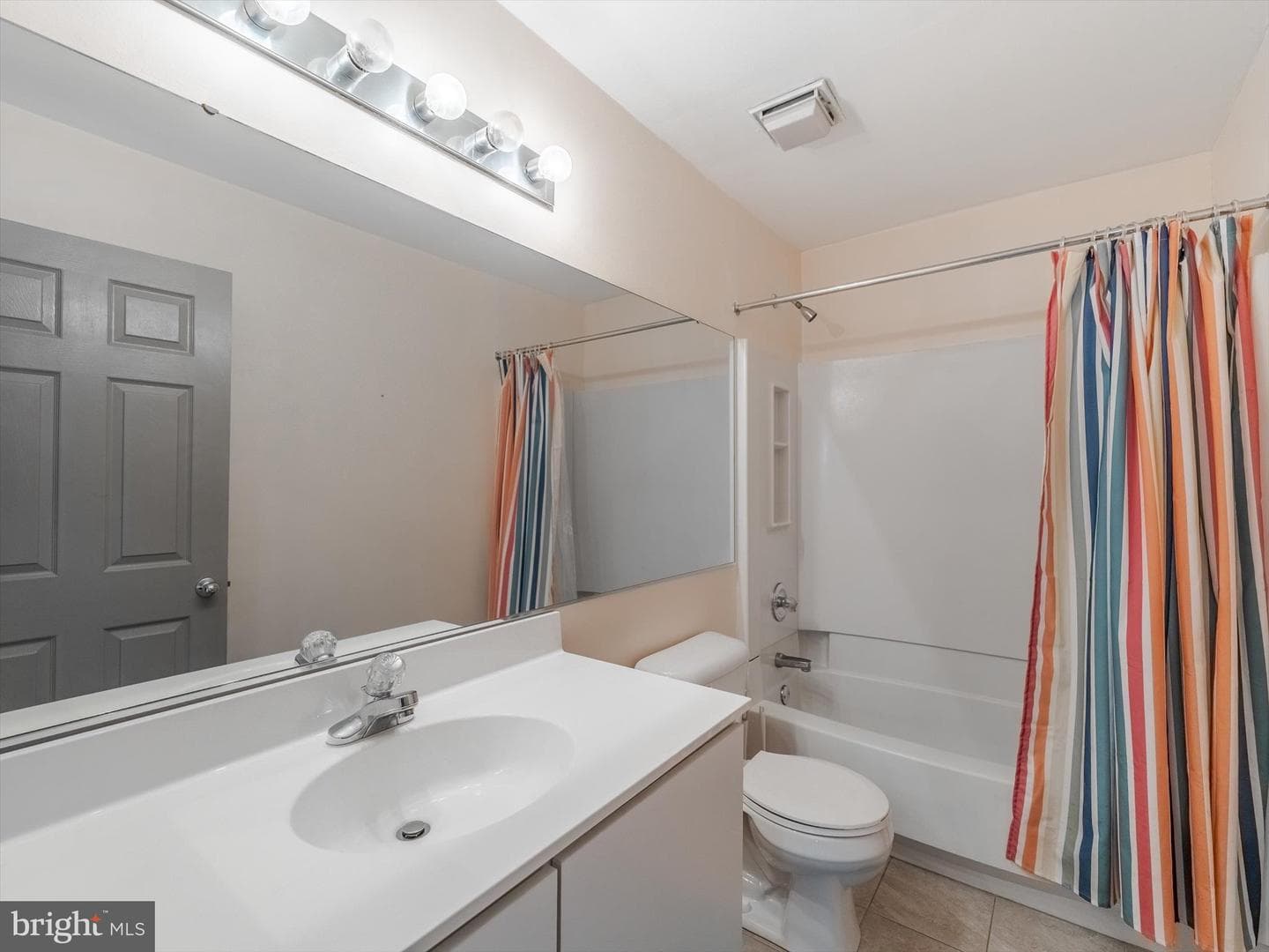 6710 Cinnamon Drive photo 29