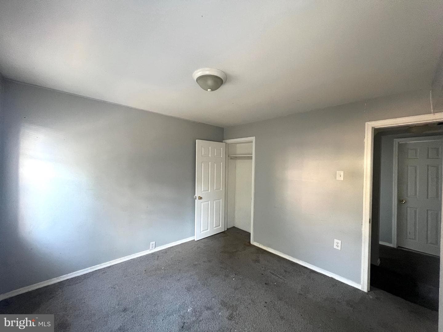 2205 Belgrade Street photo 10