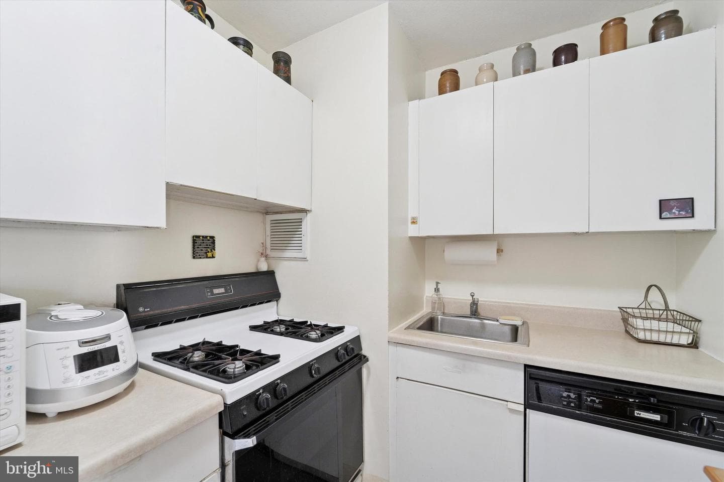 220 Locust Street #9hs photo 7