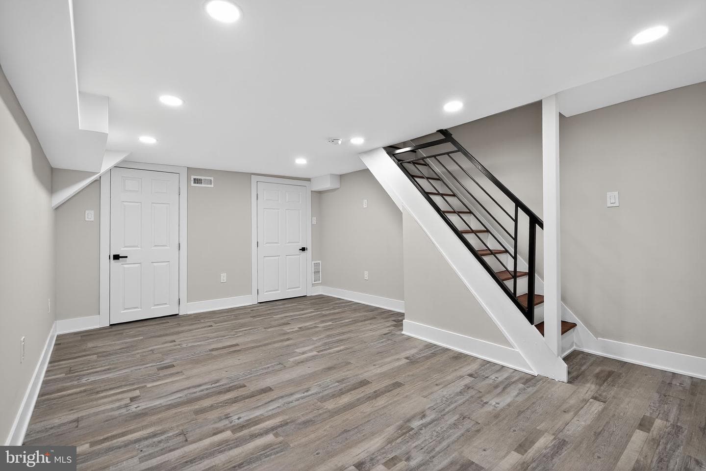 1730 S Orianna Street photo 31